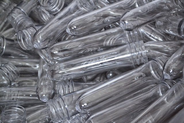 Thermoforming plastics processing