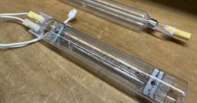 UV-Strahler XERADEX in Wellenlängen ungleich 172nm und Zubehör